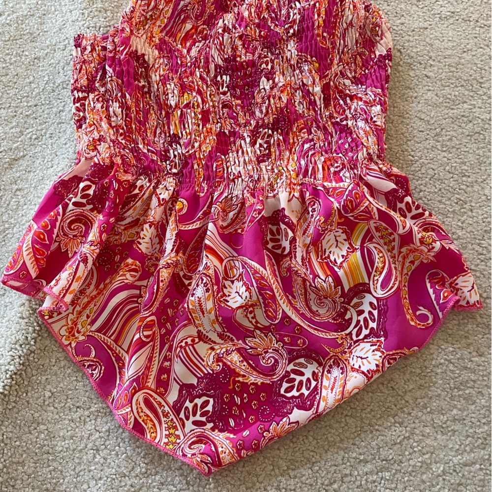 NWOT: Amazon Crop Top - S